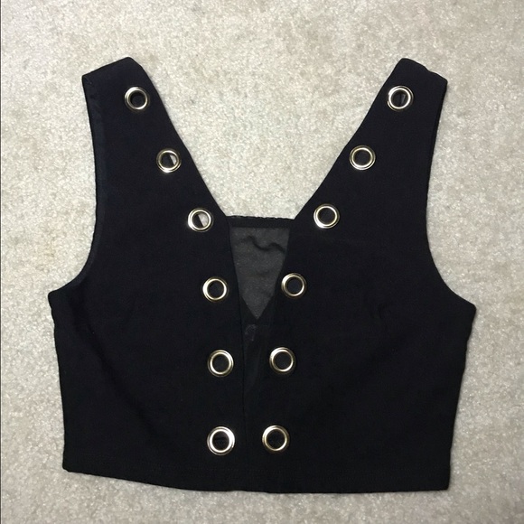 3/$20 ✨ Black Chicabooti crop top with sheer paneling - Picture 1 of 3